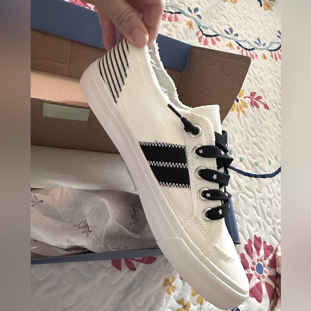 JellyPop woman shoes